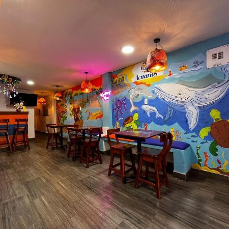 Acuarios Hostal Playa Ladrilleros ภายนอก รูปภาพ