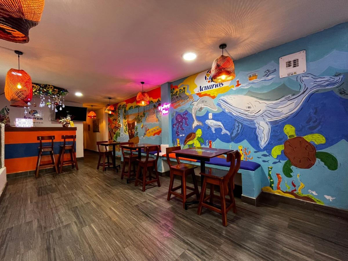 Acuarios Hostal Playa Ladrilleros ภายนอก รูปภาพ