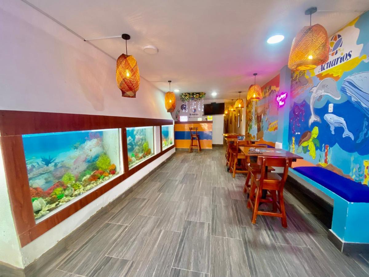 Acuarios Hostal Playa Ladrilleros ภายนอก รูปภาพ