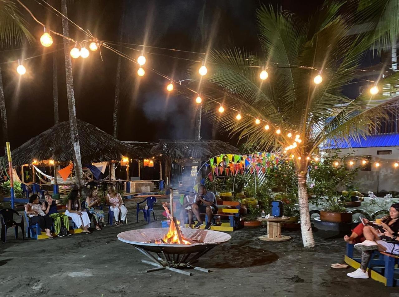 Acuarios Hostal Playa Ladrilleros ภายนอก รูปภาพ